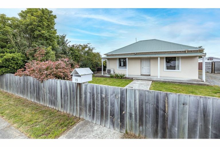 Photo of property in 15 Torlesse Street, Rangiora, 7400