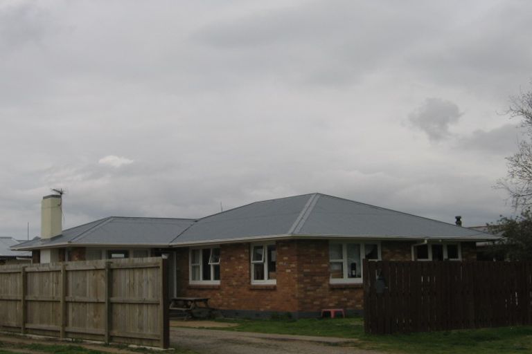 Photo of property in 28 Hall Road, Matua, Tauranga, 3110