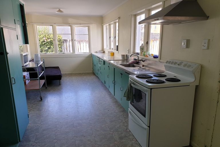 Photo of property in 73 Cameron Road, Hamilton East, Hamilton, 3216