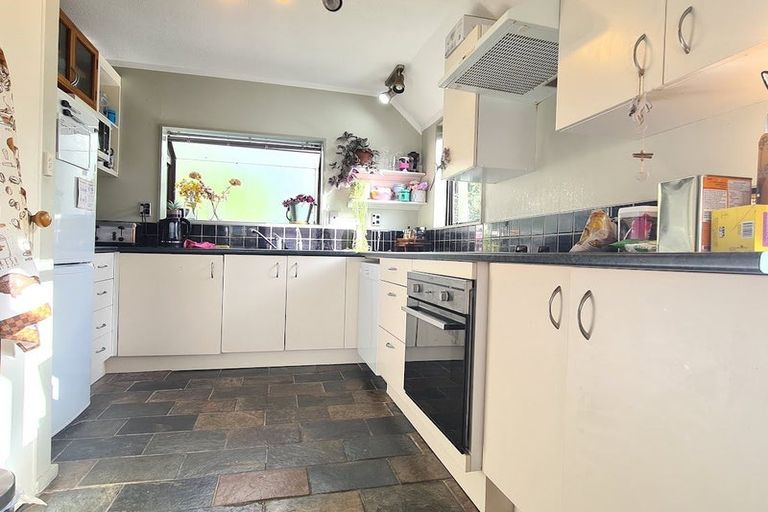 Photo of property in 4/12 Vallance Street, Kilbirnie, Wellington, 6022