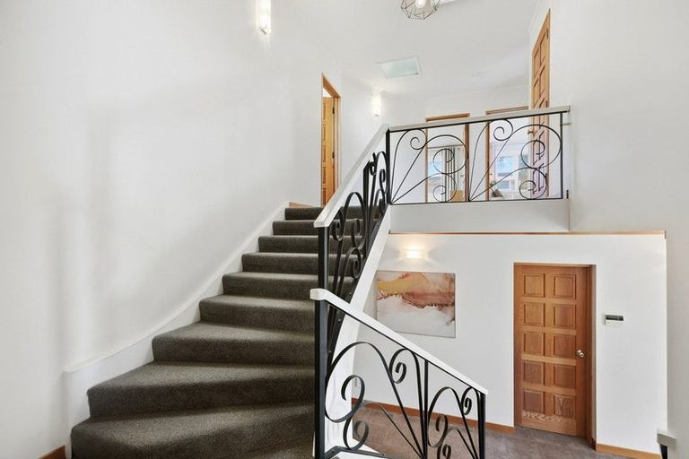 Photo of property in 244 Larnach Road, Waverley, Dunedin, 9013