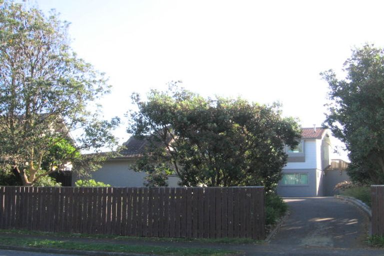 Photo of property in 93 Field Way, Waikanae Beach, Waikanae, 5036