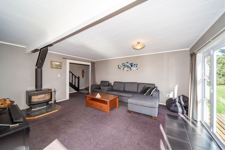 Photo of property in 1 Butler Street, Normanby, Hawera, 4614
