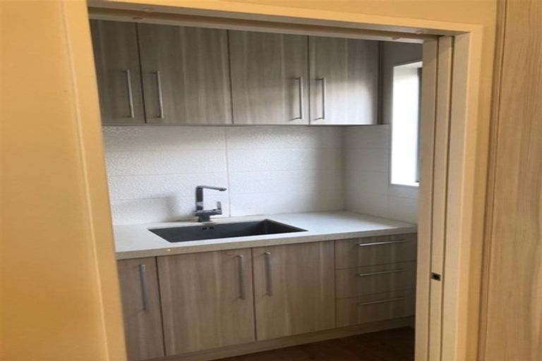 Photo of property in 21b Stamford Crescent, Flat Bush, Auckland, 2019