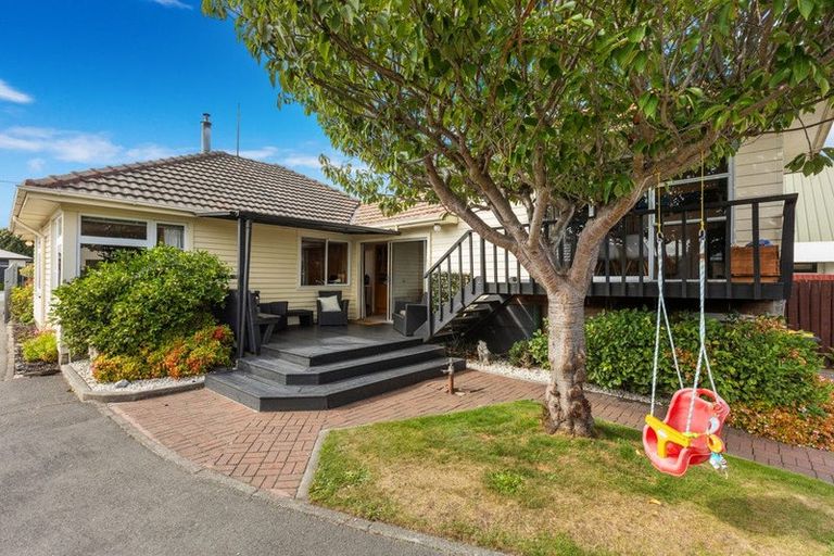 Photo of property in 213 Bower Avenue, North New Brighton, Christchurch, 8083
