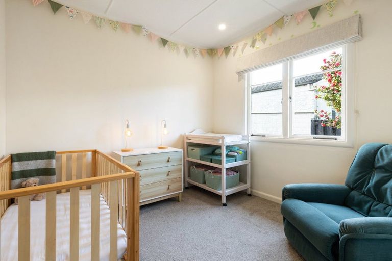 Photo of property in 26 Forest Lake Road, Forest Lake, Hamilton, 3200