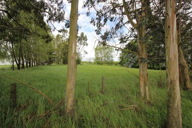 Photo of property in 15 Shields Road, Menzies Ferry, Wyndham, 9891