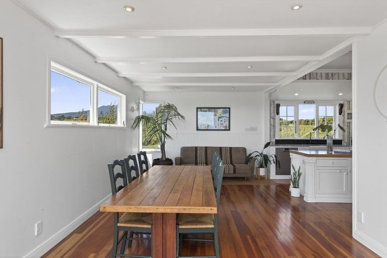 Photo of property in 207 Upper Pitone Road, Pitone, New Plymouth, 4374