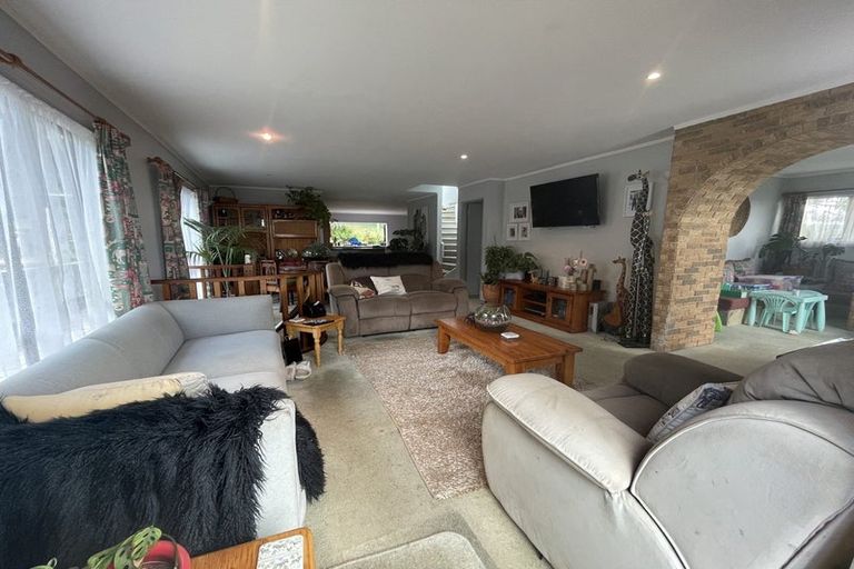 Photo of property in 9 Margan Place, Red Hill, Papakura, 2110