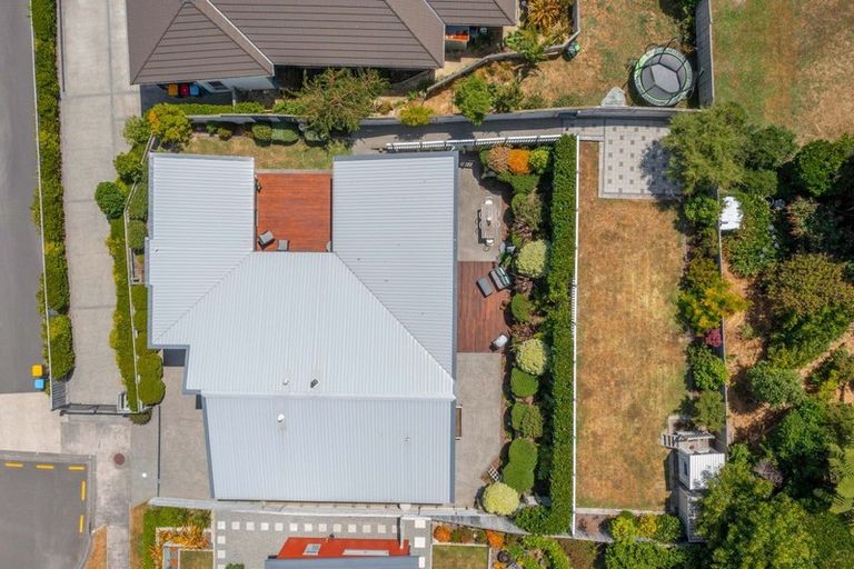 Photo of property in 26 Flotilla Place, Whitby, Porirua, 5024
