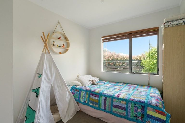 Photo of property in 6 Barbara Grove, Papamoa Beach, Papamoa, 3118