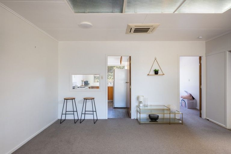 Photo of property in 2/40 Barriball Street, Fitzroy, New Plymouth, 4312