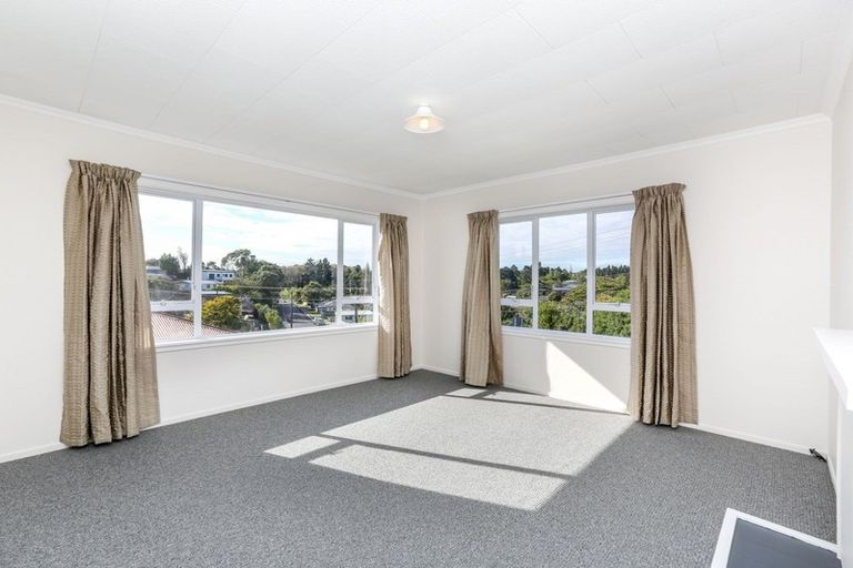 Photo of property in 41 Waimea Street, Westown, New Plymouth, 4310
