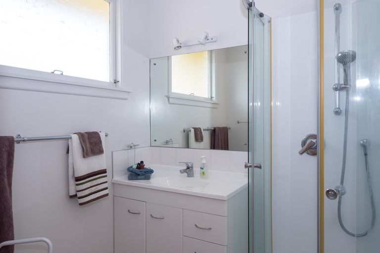 Photo of property in 2a George Street, Geraldine, 7930