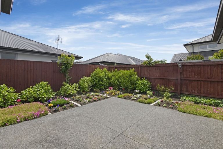 Photo of property in 7 Weruweru Street, Marshland, Christchurch, 8083