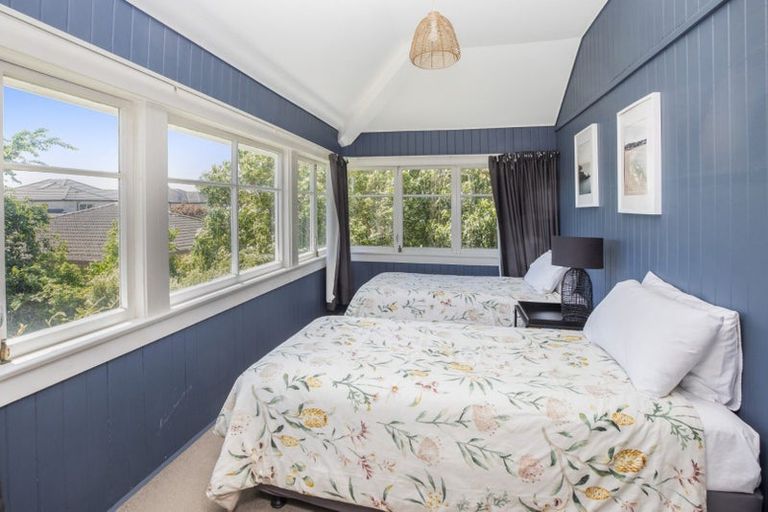 Photo of property in 31 Office Road, Merivale, Christchurch, 8014