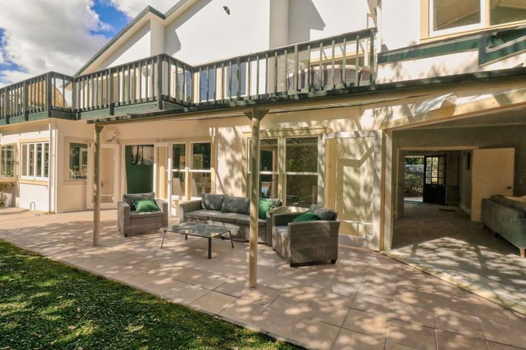 Photo of property in 2/125 Woburn Road, Woburn, Lower Hutt, 5010