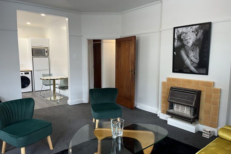 Photo of property in 118 Austin Street, Mount Victoria, Wellington, 6011