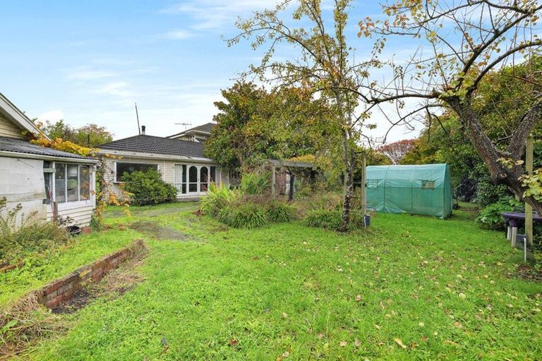 Photo of property in 104 North Parade, Richmond, Christchurch, 8013