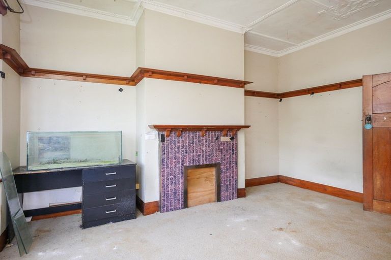 Photo of property in 60 Gladstone Road, Dalmore, Dunedin, 9010