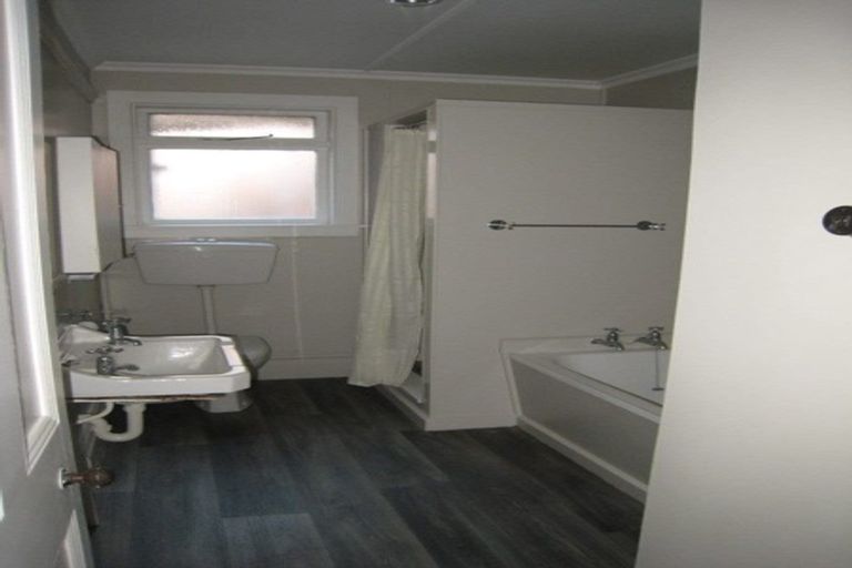 Photo of property in 3-4/5 Wai-iti Road, Maori Hill, Timaru, 7910