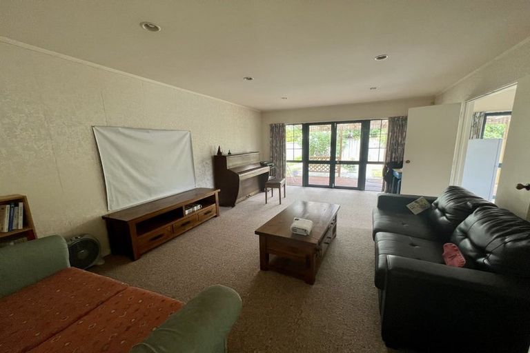 Photo of property in 6 Halcione Close, Flagstaff, Hamilton, 3210