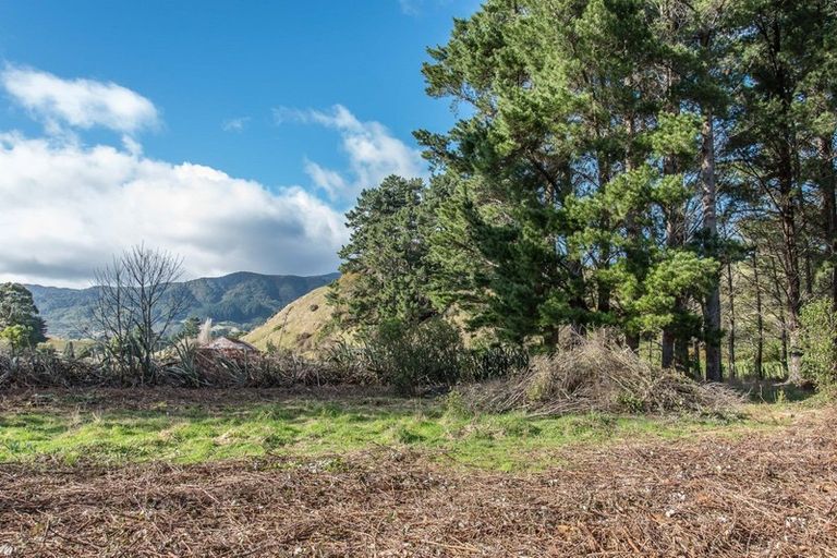 Photo of property in 108 Ngatiawa Road, Reikorangi, Waikanae, 5391