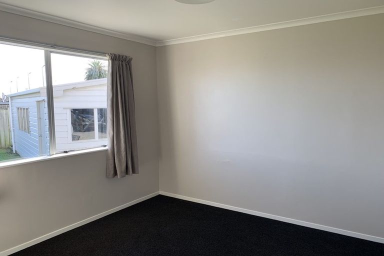 Photo of property in 195a Cambridge Street, Levin, 5510