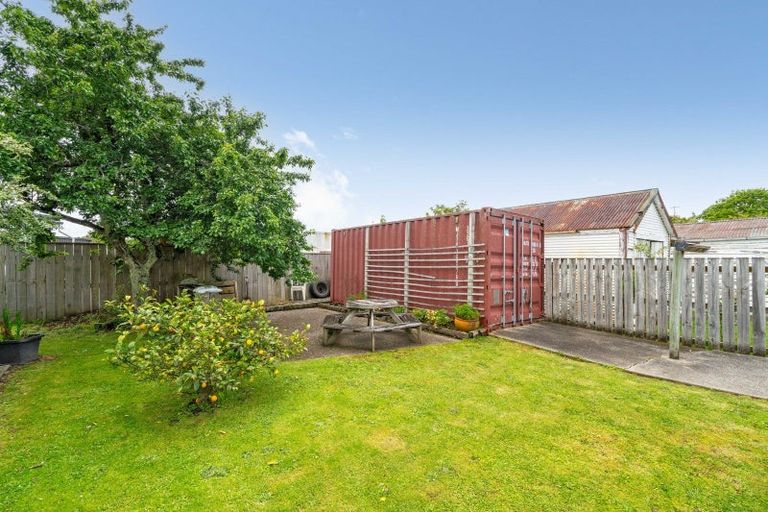 Photo of property in 199 West Street, Greytown, 5712