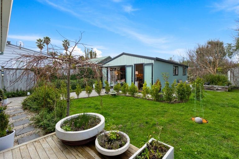 Photo of property in 33 Aramoana Avenue, Devonport, Auckland, 0624