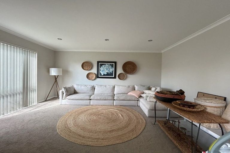 Photo of property in 41 Rush Creek Drive, Westgate, Auckland, 0614