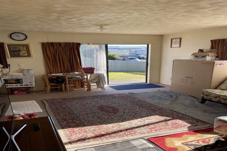 Photo of property in 1/409 Lyndon Road West, Hastings, 4122