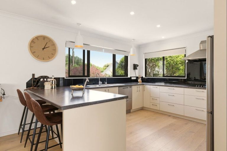 Photo of property in 96b Muricata Avenue, Mount Maunganui, 3116