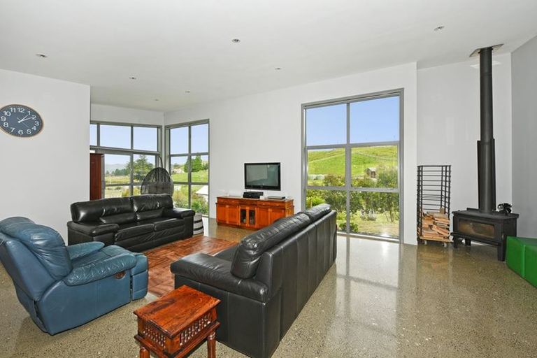 Photo of property in 271c Wallaceville Road, Wallaceville, Upper Hutt, 5371