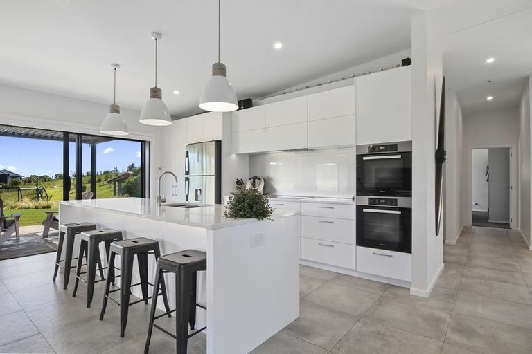 Photo of property in 22 Westmere Drive, Tasman, Upper Moutere, 7173