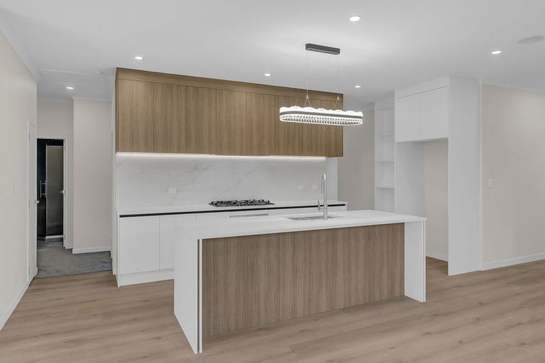 Photo of property in 197 Hitchen Road, Pokeno, 2402