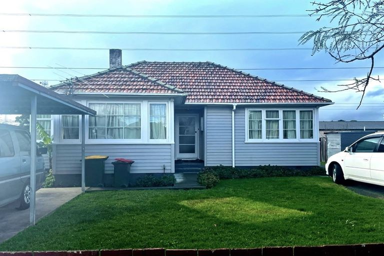 Photo of property in 20 Waipapa Crescent, Otara, Auckland, 2023