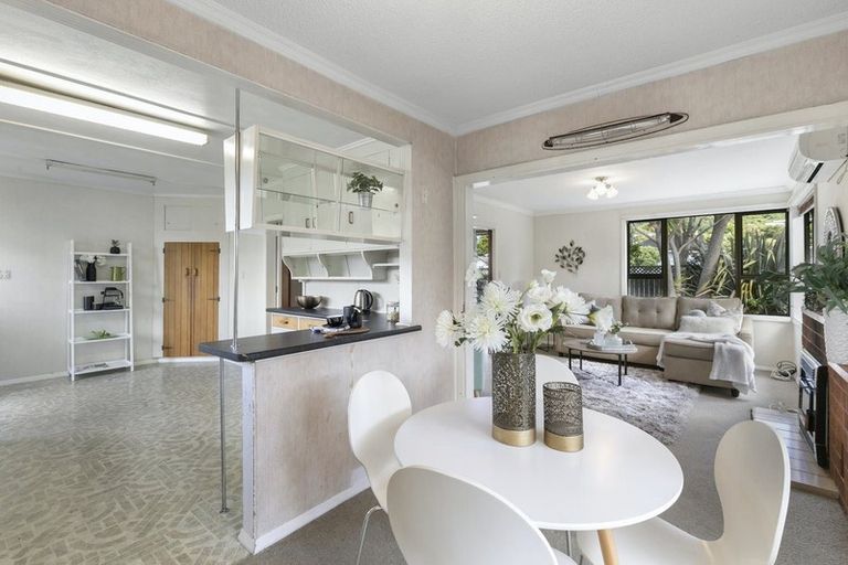 Photo of property in 55 Main Road, Wainuiomata, Lower Hutt, 5014