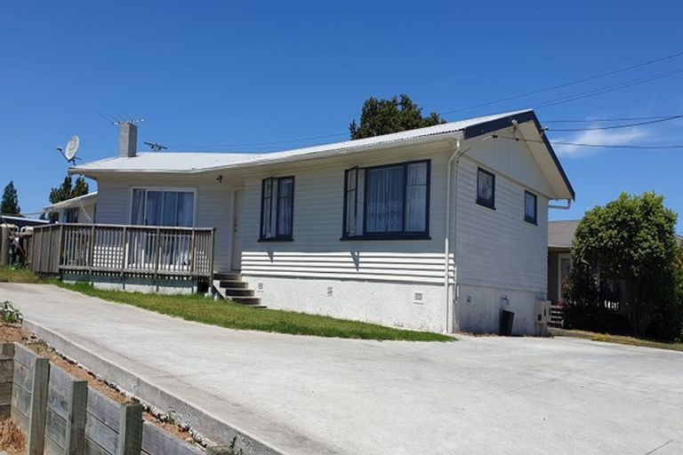 Photo of property in 193 Birkdale Road, Birkdale, Auckland, 0626