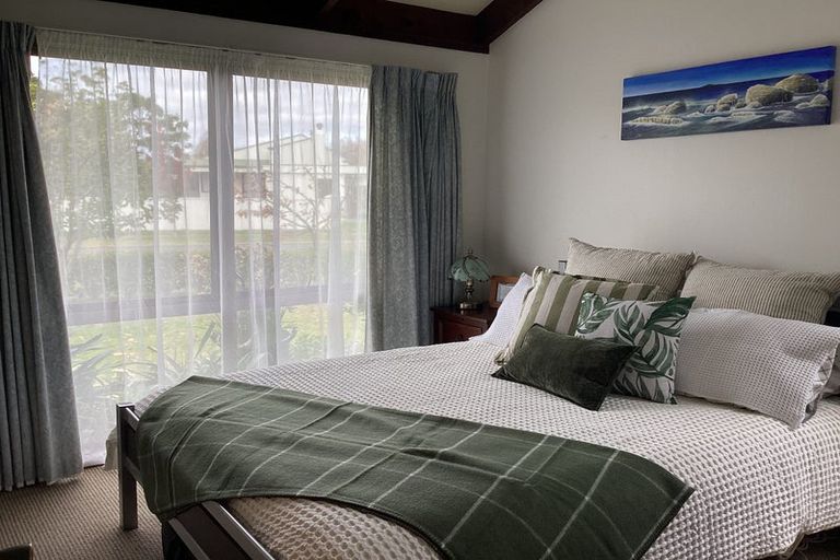 Photo of property in 6 Donegal Crescent, Tamatea, Napier, 4112