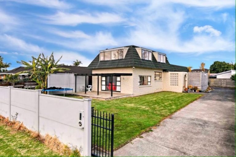 Photo of property in 72 Motatau Road, Papatoetoe, Auckland, 2025