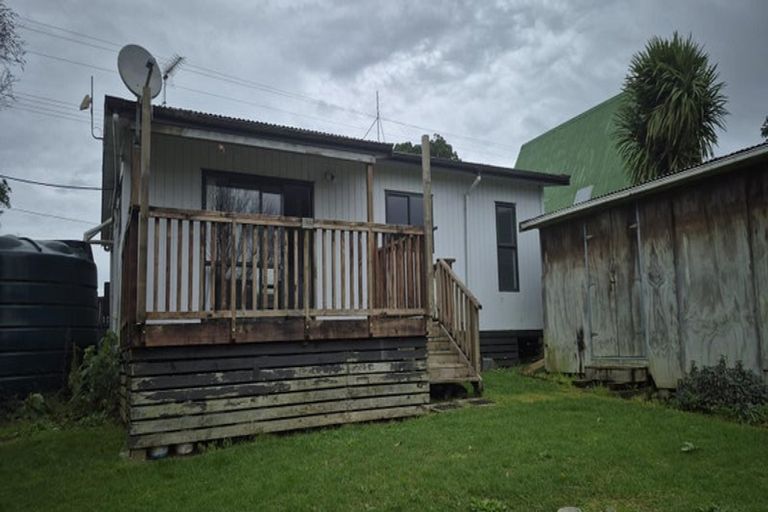 Photo of property in 9 Colbeck Road, Awhitu, Waiuku, 2684