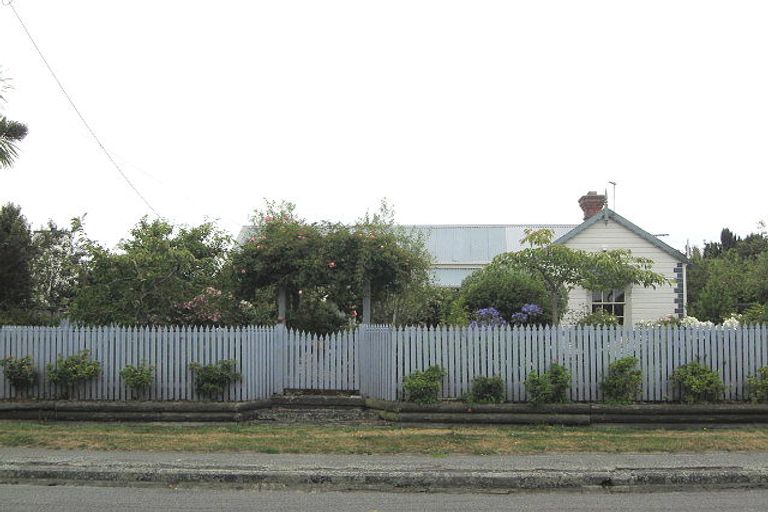 Photo of property in 135 Mays Road, St Albans, Christchurch, 8052