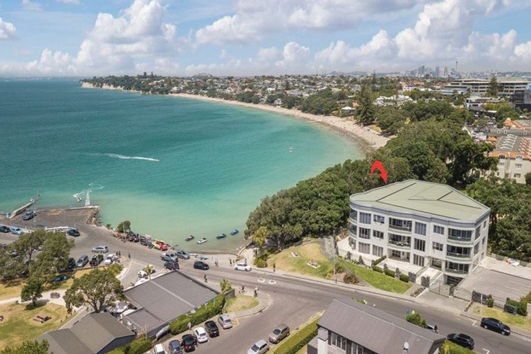 Photo of property in 1/7 The Promenade, Takapuna, Auckland, 0622