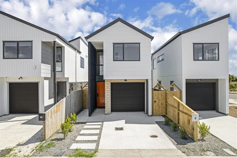 Photo of property in 9 John Gray Street, Papakura, 2110