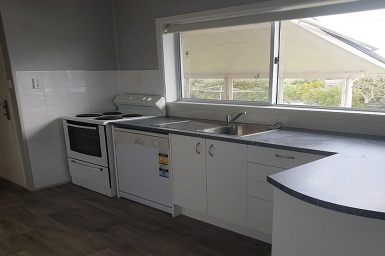 Photo of property in 10 Kaiwaka Road, Waiuku, 2123