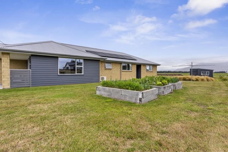 Photo of property in 81 Old Glen Lyon Road, Twizel, 7999