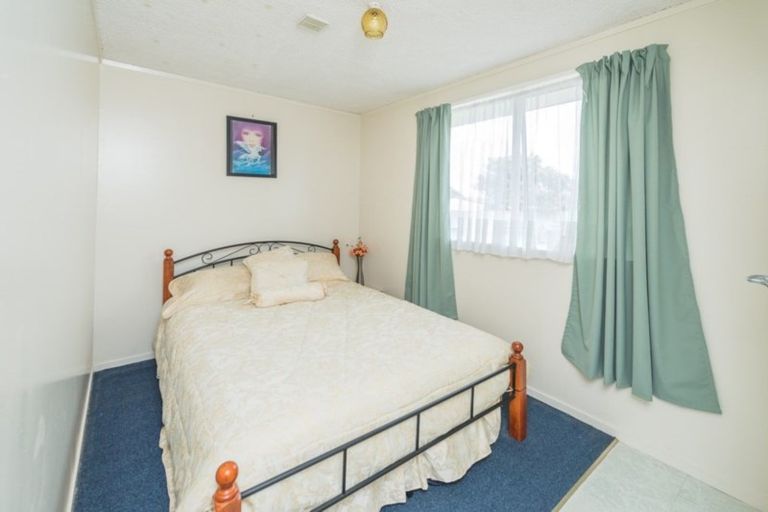 Photo of property in 68 Hinau Street, Castlecliff, Whanganui, 4501