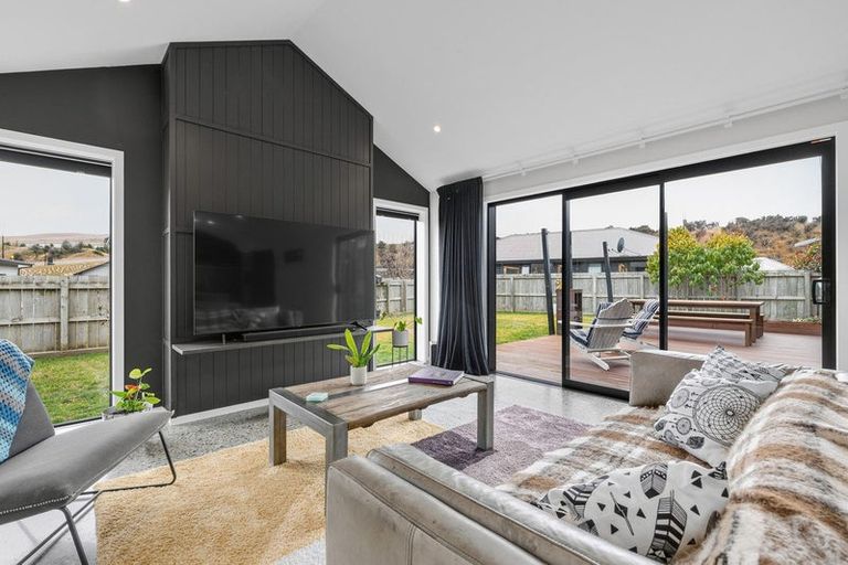 Photo of property in 13 Violet Way, Lower Shotover, Queenstown, 9304