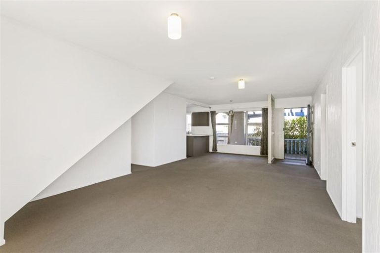 Photo of property in 3a Balmain Road, Birkenhead, Auckland, 0626